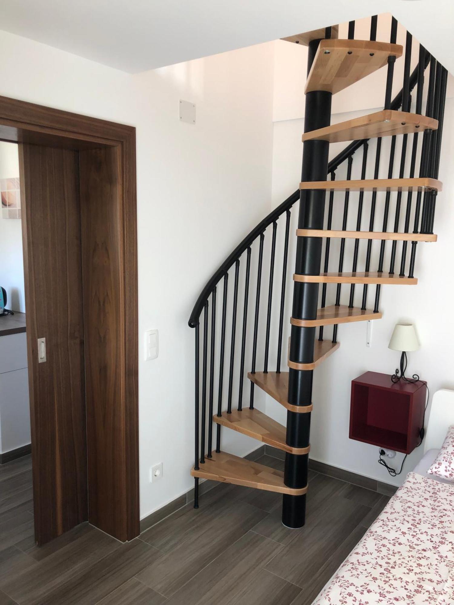 Apartmani Gavran ซูโกชัน ภายนอก รูปภาพ