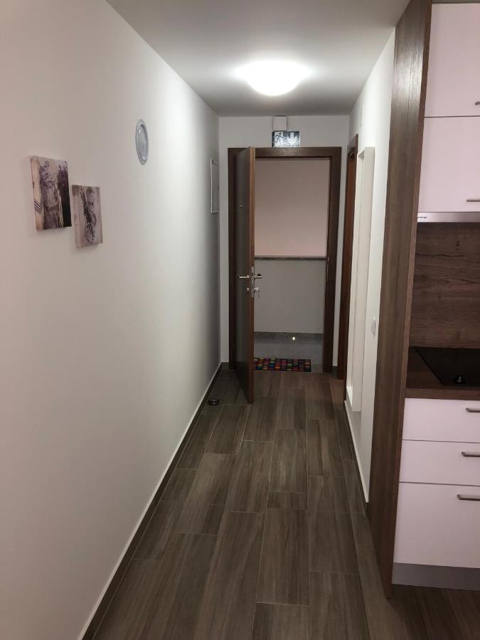 Apartmani Gavran ซูโกชัน ภายนอก รูปภาพ